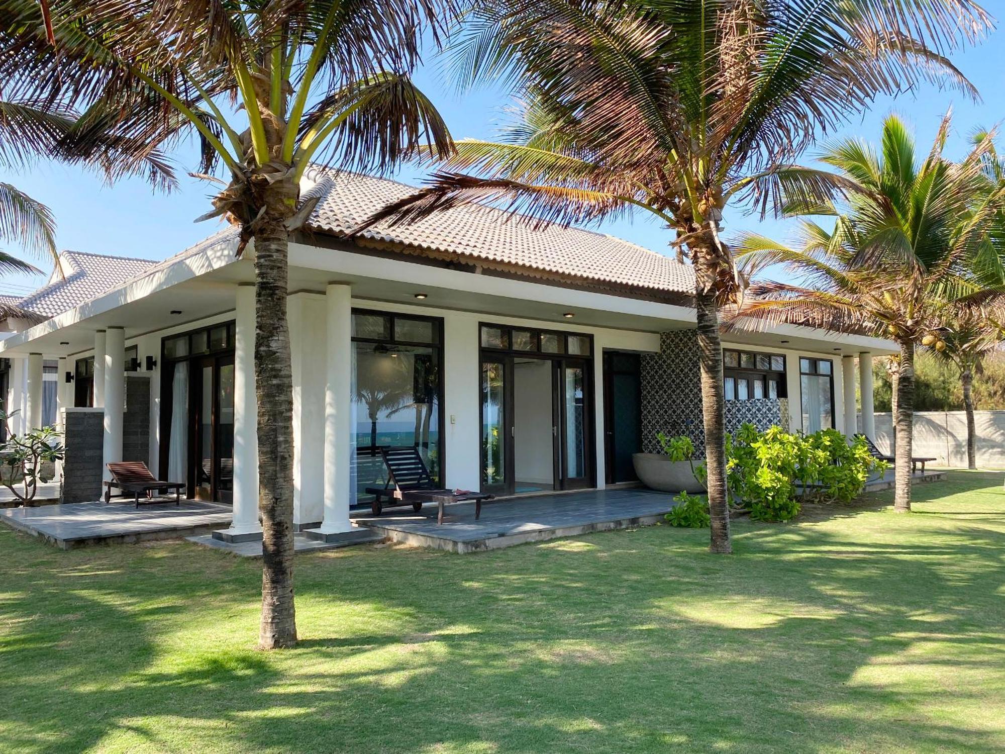 Starlight Villa Beach Resort & Spa ファンティエット エクステリア 写真