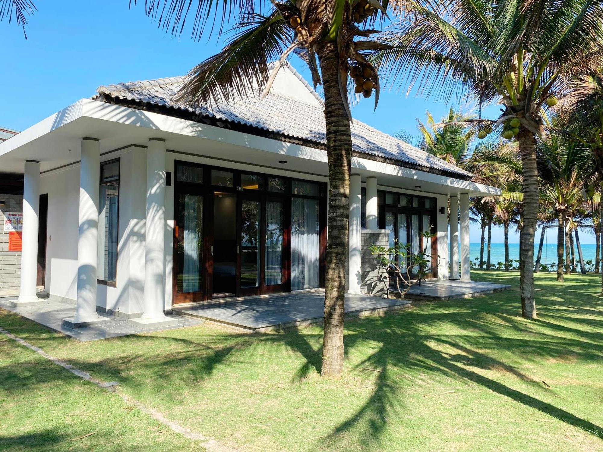 Starlight Villa Beach Resort & Spa ファンティエット エクステリア 写真