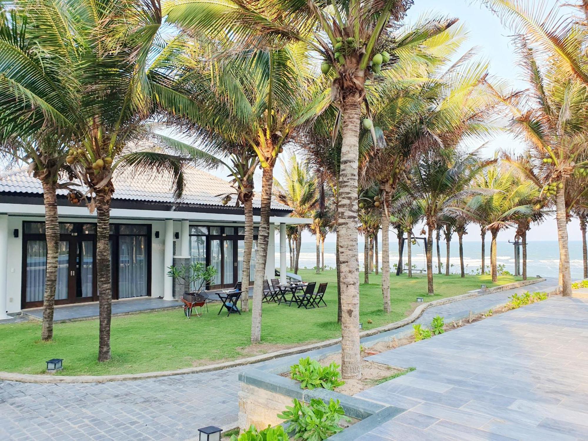 Starlight Villa Beach Resort & Spa ファンティエット エクステリア 写真
